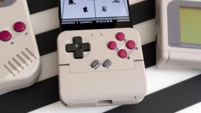 هل Pocket Taco يحول هاتفك إلى Game Boy حقيقي؟