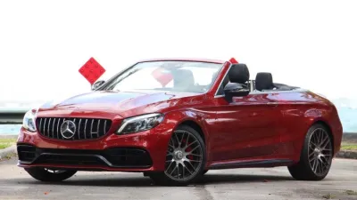 مراجعة مرسيدس AMG C63 S كابريوليه 2020 .. عندما تجتمع الفخامة مع القسوة الرياضية