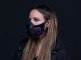 قناع الوجه من Razer Tips مع إضاءة RGB