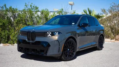 مراجعة 2027 BMW X5: تقييم 7.5/10 من The Drive لسيارة الدفع الكلي الهجينة