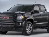 GMC كانيون 2015 تحصل علي المزيد من الدراما عبر نسخة Nightfall Edition