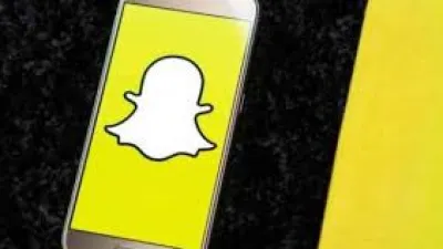 طريقة التسجيل في سناب شات دون إبقاء إصبعك على الشاشة