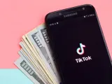 كيفية تعبئة حسابك على التيك توك بالأموال