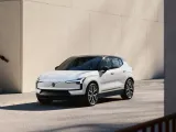 طراز Volvo EX30 Core: هل يُصبح ملك السيارات الكهربائية الاقتصادية؟