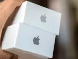 تقوم Apple بخصم على EarPods والشاحن بعد إزالتها من علب iPhone