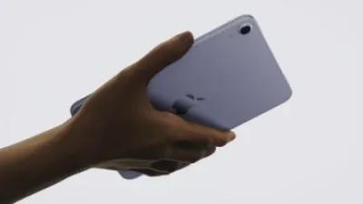 أبل تكشف عن نسخة جديدة من iPad Mini جديدة كليا بألوان جديدة.. صور