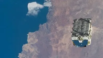 علماء الفلك يطالبون بنفس الحماية القانونية للفضاء مثل الأرض والبحر
