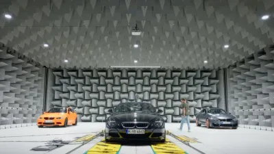 بي إم دبليو M3 الكهربائية تخلق صوت V10 من محركات أسطورية