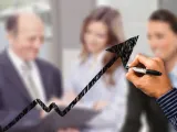 على ماذا تؤثر خصائص العملاء؟