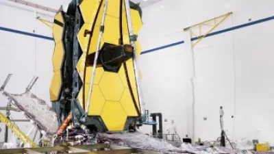 سعيا لكشف أسرار الكون.. تلسكوب ناسا الخارق يتلقى أول أمر