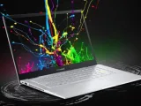 يسرد موقع Asus على الويب الكمبيوتر المحمول المزود بأول بطاقة رسومات مخصصة من Intel