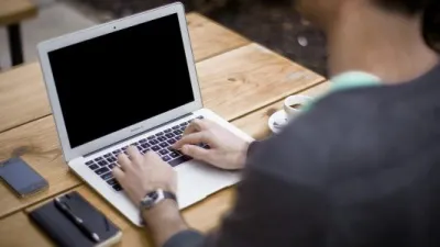 المحافظة على بطارية اللاب توب