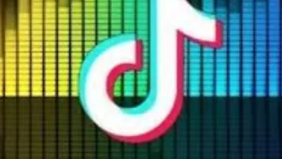 كيف يمكن تنزيل مقاطع تيك توك على الكمبيوتر والهاتف