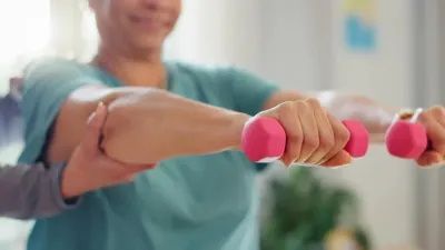 التمارين قبل الجراحة تحت الإشراف تقلل مضاعفات ما بعد العمليات بنسبة 40%