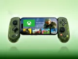 Backbone تطلق يد تحكم Pro Xbox Edition