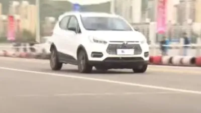 تقرير أوروبا تحتاج إلى زيادة إعادة تدوير المعادن الخام بالسيارات الكهربائية