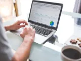 كيف يتم تطوير حملة تسويق محلية؟