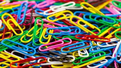 قصة اختراع مشبك الورق