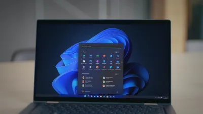 مايكروسوفت تحل مشكلة استنزاف البطارية في Windows 11