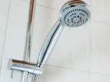 قصة اختراع الدش The Shower