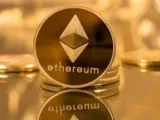 باى بال تستكشف إطلاق عملتها المشفرة المستقرة