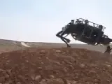 روبوت يتميز بقدرة فريدة على القفز لارتفاع شاهق